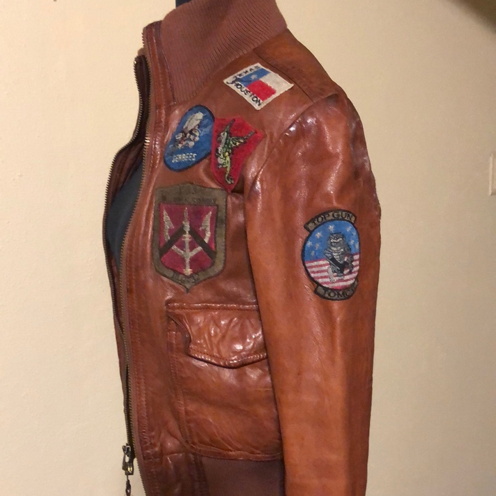 Top Gun Leather Jacket - Picture 3 of 8